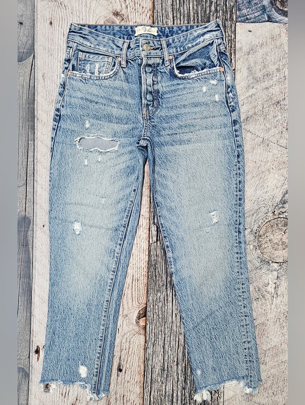 We The Free People Destroyed Distressed Jeans Fly Button Raw Hem Women’s Size 26